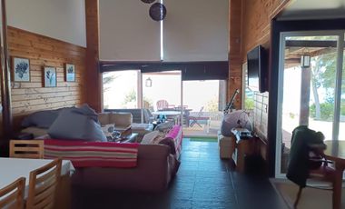 PUERTO VELERO: Casa 8 psnas. Piscina, Quincho y Hot Tub