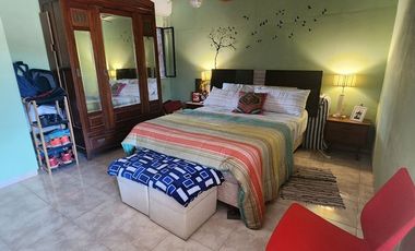 RIVADAVIA 7755 - VENTA CASA 1 DORMITORIO