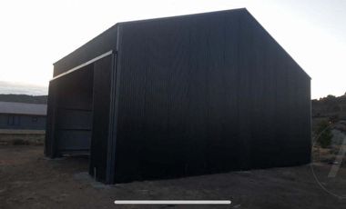 FINA PATAGONIA. Galpón en alquiler de 100m2 ubicado en San Martin de los Andes