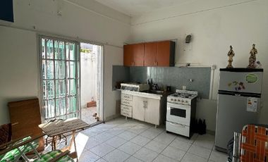 Departamento Tipo Casa en alquiler en Wilde Centro