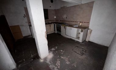 Casa para 2 Familias en venta en Moron Sur