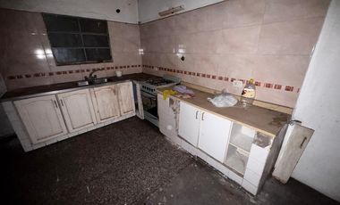 Casa para 2 Familias en venta en Moron Sur