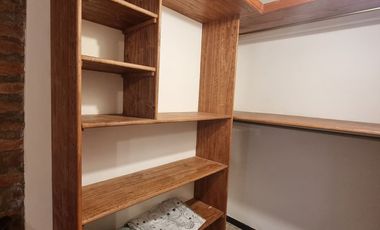 ALQUILER DUPLEX UN DORMITORIO AMOBLADO CON COCHERA
