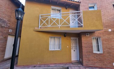 ALQUILER DUPLEX UN DORMITORIO AMOBLADO CON COCHERA