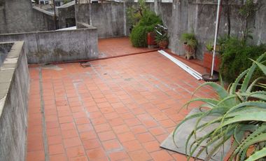 Venta PH 4 ambientes con terraza en Villa Crespo