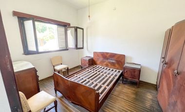 CASA 3 AMBIENTES JARDIN COCHERA TERRAZA
