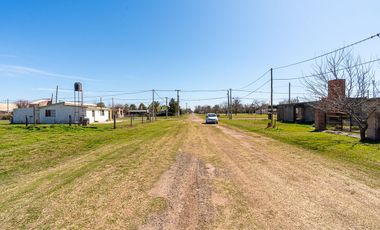 Terreno en venta en Luis Palacios de 900m2