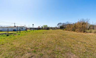 Terreno en venta en Luis Palacios de 900m2