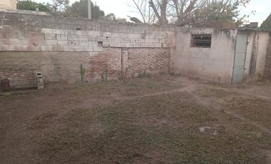 SE VENDE CASA 3 DORM MAS DEPARTAMENTO ZONA SUR