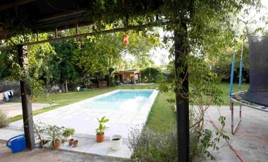 Casa en Venta, dos dormitorios en Villa Elisa