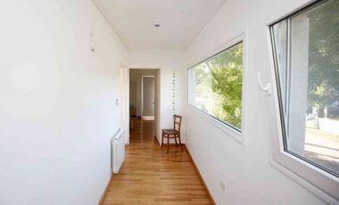 Casa en Venta, dos dormitorios en Villa Elisa
