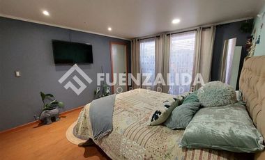 Casa en Venta en Av. Los Heroes / San Vicente