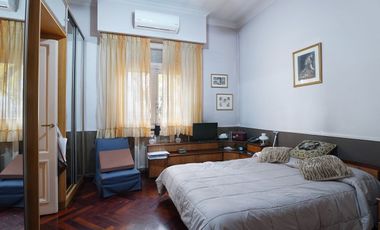 Venta casa/terreno- Palermo. Av. Medrano y Gorriti