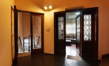 Venta casa/terreno- Palermo. Av. Medrano y Gorriti