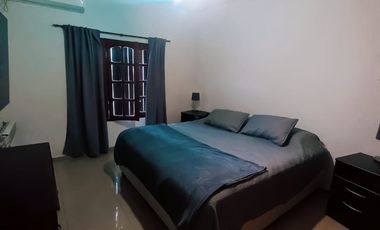 VENTA CASA 3 AMBIENTES LUJAN GRAN LOTE CON PILETA
