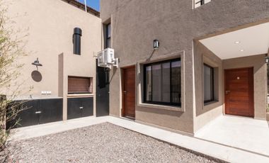 DEPARTAMENTO DE 3 AMB. C/COCHERA Y PARRILLA.
