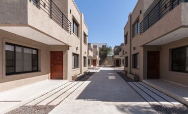DEPARTAMENTO DE 3 AMB. C/COCHERA Y PARRILLA.