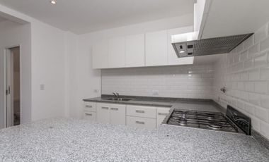 DEPARTAMENTO DE 3 AMB. C/COCHERA Y PARRILLA.