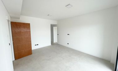 Venta depto 2  amb en Caseros. PERMUTA