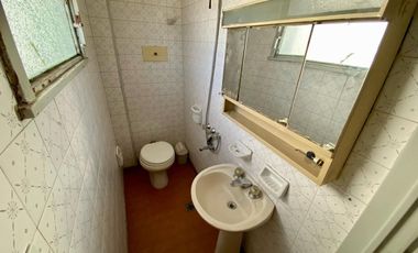 VENTA PH TIPO CASA 4 AMB EN CASEROS-PERMUTA-