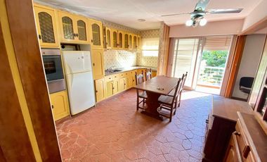 VENTA PH TIPO CASA 4 AMB EN CASEROS-PERMUTA-