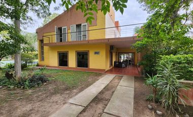 Casa en Country Los Molinos