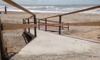 Venta de Departamento y cochera con bajada al MAR