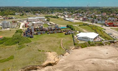 Venta de Departamento y cochera con bajada al MAR