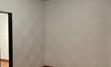 SE VENDE CASA 3 DORM C/COCHERA Y PATIO EN STA FE