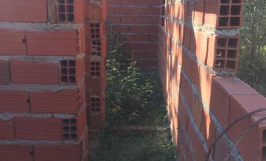 Venta Sauce Viejo -2 monoambientes y 1departamento