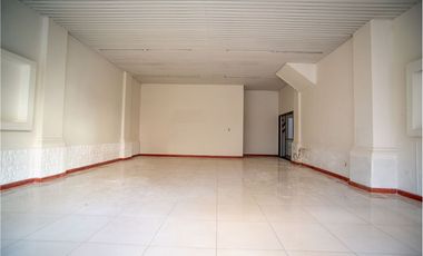 Local Comercial en pleno centro de la ciudad!!!