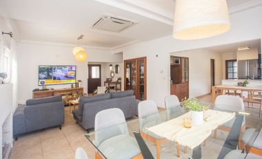 VENTA CASA BARRIO VALLE CLARO BENAVIDEZ