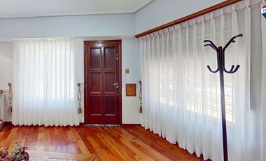 VENTA CASA 4 AMBIENTES BERAZATEGUI