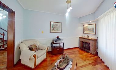 VENTA CASA 4 AMBIENTES BERAZATEGUI