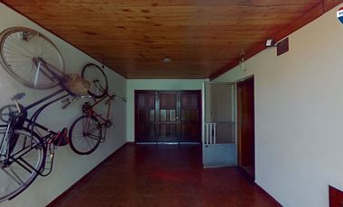 VENTA CASA 4 AMBIENTES BERAZATEGUI