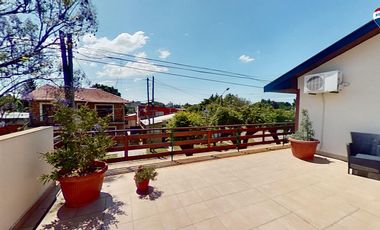 VENTA CASA 4 AMBIENTES BERAZATEGUI