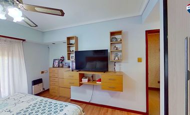 VENTA CASA 4 AMBIENTES BERAZATEGUI