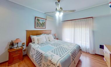 VENTA CASA 4 AMBIENTES BERAZATEGUI