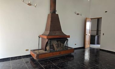Parcela en Arriendo en Loteo Los Quillayes con Camino Macul, Lo Arcaya Pirque