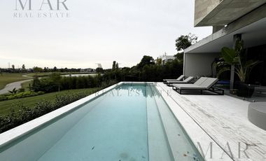 Casa en Alquiler con muebles en El Golf, Nordelta