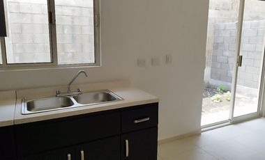 RENTA CASA 2 NIVELES EN MONTEALTO, GUADALUPE-JUAREZ