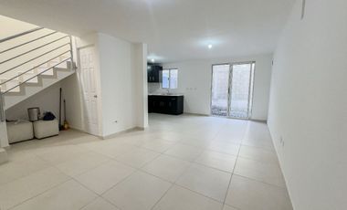 RENTA CASA 2 NIVELES EN MONTEALTO, GUADALUPE-JUAREZ