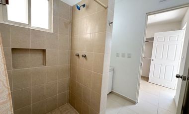 RENTA CASA 2 NIVELES EN MONTEALTO, GUADALUPE-JUAREZ