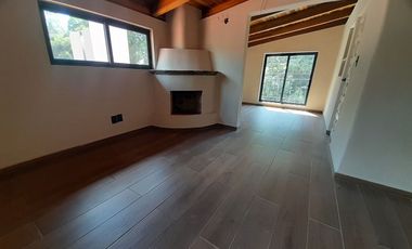 Renta casa en condominio entre Vista Hermosa y Santa Fe