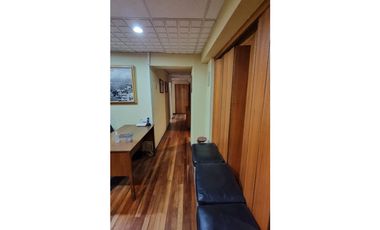 VENDO OFICINA EN EDIFICIO EMBLEMATICO DE VALPARAISO VL