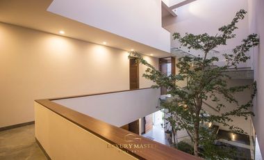 Casa de lujo en Lomas Acueducto en venta