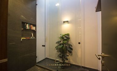 Casa de lujo en Lomas Acueducto en venta