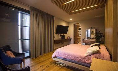Casa de lujo en Lomas Acueducto en venta