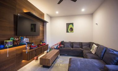 Casa de lujo en Lomas Acueducto en venta