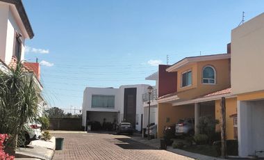 CASA DE 6 HABITACIONES EN RENTA EN CAMINO REAL CALLE ATZALA, UDLAP, MORILLOTLA